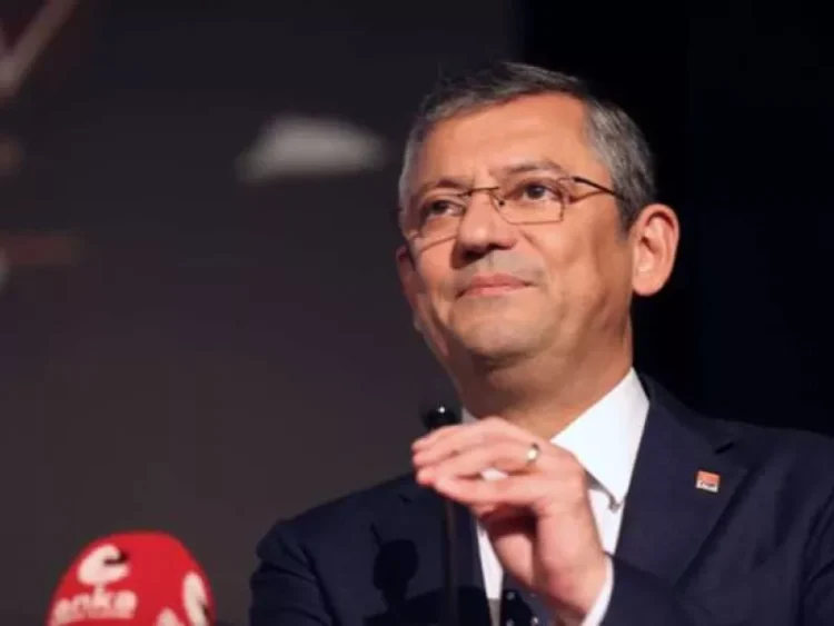 Νέα απειλή για τον Ερντογάν: Ο Οζγκιούρ Οζέλ χτίζει ισχυρό πόλο αντιπολίτευσης 1 Νέα απειλή για τον Ερντογάν: Ο Οζγκιούρ Οζέλ χτίζει ισχυρό πόλο αντιπολίτευσης