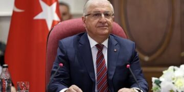 Γκιουλέρ: Η Τουρκία ενισχύει τη στρατιωτική ετοιμότητα για την Κύπρο