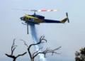 Φωτιά στην Ψάθα: Συγκρούστηκαν δύο πυροσβεστικά ελικόπτερα – Επιχείρηση διάσωσης 3 Φωτιά στην Ψάθα: Συγκρούστηκαν δύο πυροσβεστικά ελικόπτερα – Επιχείρηση διάσωσης