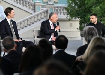 Ουκρανία: Νέος γύρος διαπραγματεύσεων μετά τις επαφές Γουίτκοφ και Κούσνερ με Ζελένσκι