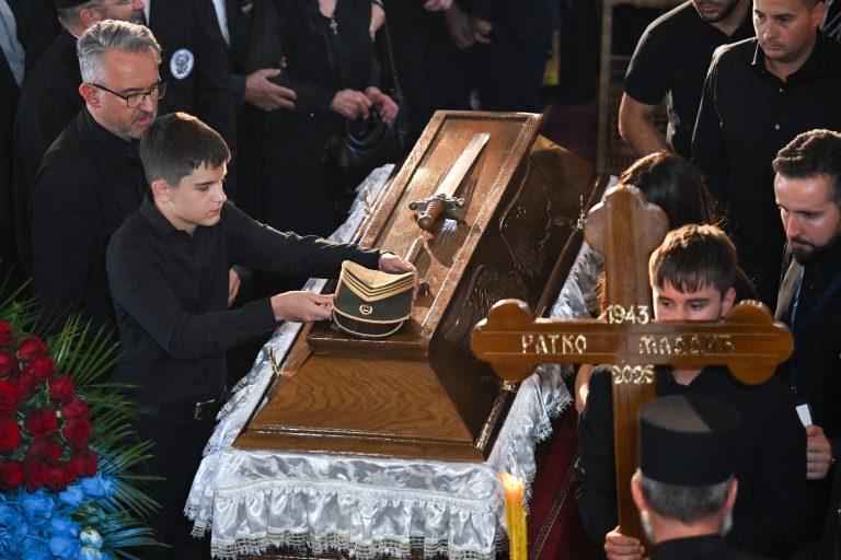 Σερβία :Σε λαϊκό προσκύνημα η σορός του Ράτκο Μλάντιτς 2 000 c7jx9yb 768x512 1