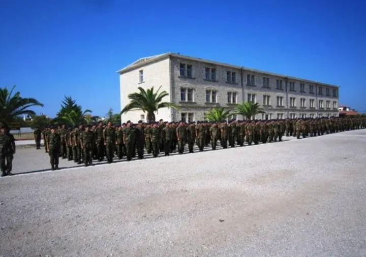 Δωρεά 6 εκατ. ευρώ από τη ΔΕΗ για την αναβάθμιση των Κέντρων Εκπαίδευσης Νεοσυλλέκτων 1 Δωρεά 6 εκατ. ευρώ από τη ΔΕΗ για την αναβάθμιση των Κέντρων Εκπαίδευσης Νεοσυλλέκτων