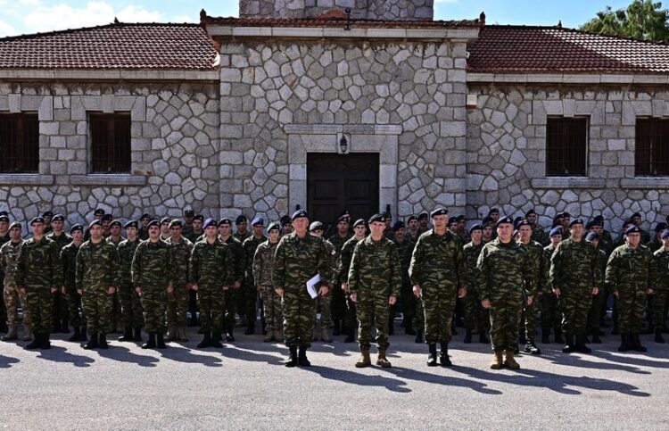 O Α/ΓΕΣ στη Σχολή Πεζικού: Στο τραπέζι νέες τεχνολογίες για την εκπαίδευση του Στρατού Ξηρά 1 O Α/ΓΕΣ στη Σχολή Πεζικού: Στο τραπέζι νέες τεχνολογίες για την εκπαίδευση του Στρατού Ξηρά