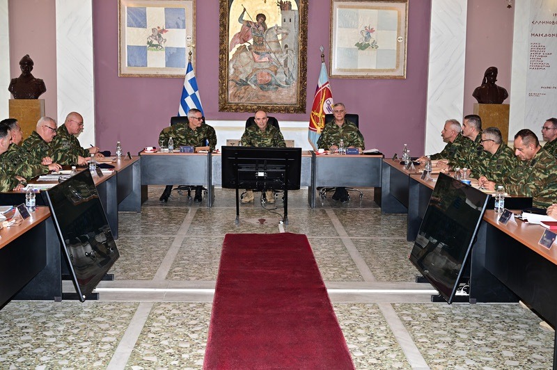 O Α/ΓΕΣ στη Σχολή Πεζικού: Στο τραπέζι νέες τεχνολογίες για την εκπαίδευση του Στρατού Ξηρά 3 6 2