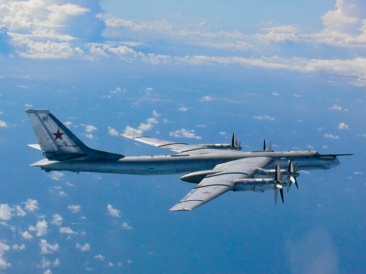 Ρωσικά Tu-95 σε πτήσεις πάνω από τη Θάλασσα Μπάρεντς και τη Νορβηγική Θάλασσα 1 Ρωσικά Tu-95 σε πτήσεις πάνω από τη Θάλασσα Μπάρεντς και τη Νορβηγική Θάλασσα