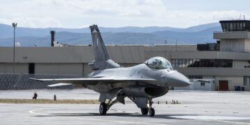 Παρέλαβε το 60ό F-16 Viper η Πολεμική Αεροπορία – Προχωρά η αναβάθμιση του στόλου