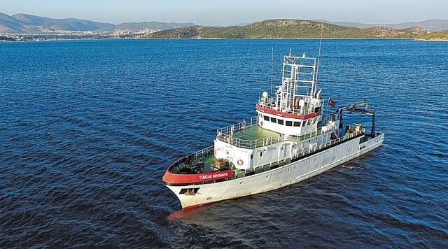 Την κοπάνησε το Τουρκικό ερευνητικό «TÜBİTAK MARMARA» 1 Την κοπάνησε το Τουρκικό ερευνητικό «TÜBİTAK MARMARA»