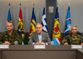 Επίσκεψη ΥΦΕΘΑ Θανάση Δαβάκη στην 193 ΜΠΕΠ και στην έδρα της XX ΤΘΜ της περιοχής ευθύνης της ΑΣΔΙΘ 6 Επίσκεψη ΥΦΕΘΑ Θανάση Δαβάκη στην 193 ΜΠΕΠ και στην έδρα της XX ΤΘΜ της περιοχής ευθύνης της ΑΣΔΙΘ