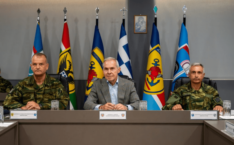 Επίσκεψη ΥΦΕΘΑ Θανάση Δαβάκη στην 193 ΜΠΕΠ και στην έδρα της XX ΤΘΜ της περιοχής ευθύνης της ΑΣΔΙΘ