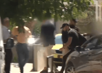 Θάνατος Μαζωνάκη: Αναβαθμίστηκε η κατηγορία για τους δύο γιατρούς 6 Θάνατος Μαζωνάκη: Αναβαθμίστηκε η κατηγορία για τους δύο γιατρούς