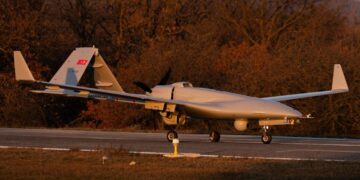 Τουρκικό UAV (TCS26 )τύπου Bayraktar…Εντοπίστηκε Νύχτα στην καρδιά του Αιγαίου