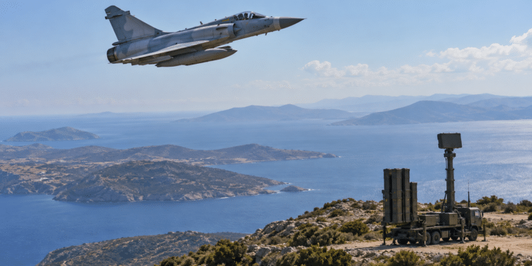 Τουρκικό βίντεο δείχνει «κατάρριψη» ελληνικού Mirage από HISAR-O