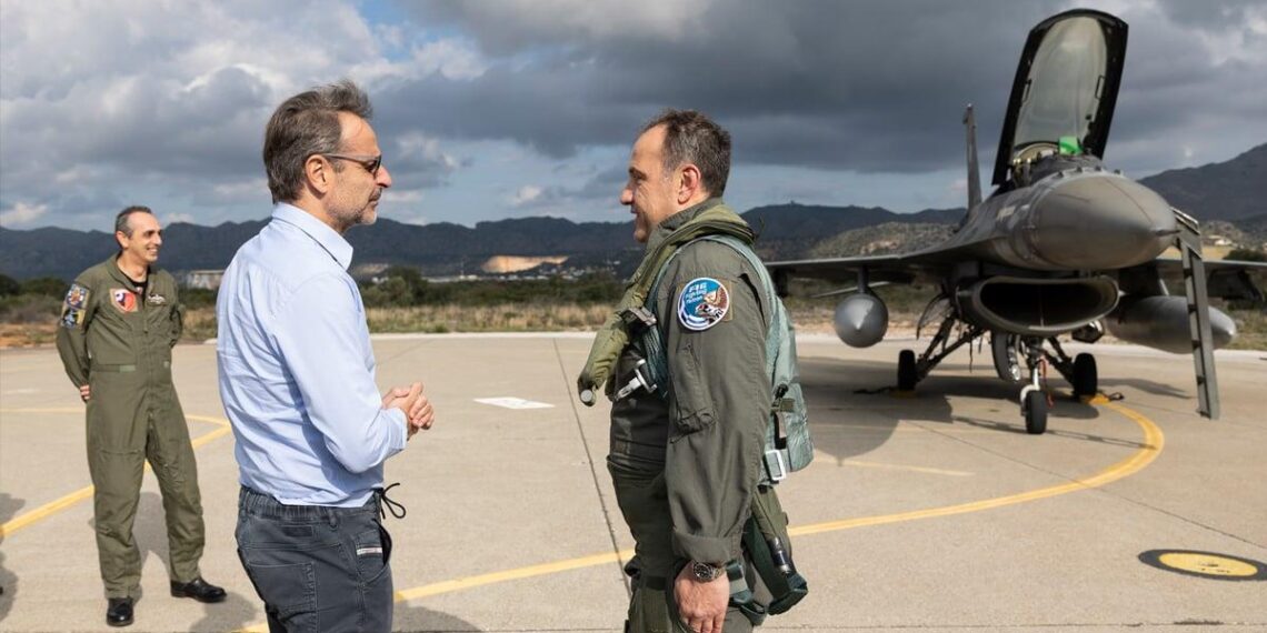 Μητσοτάκης προς Τουρκία: Καμία υπόδειξη για την αμυντική θωράκιση της Ελλάδας