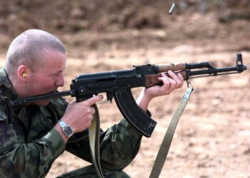 Γάζωσαν καφετέρια στον Άγιο Παντελημονα 5 Γάζωσαν καφετέρια στον Άγιο Παντελημονα