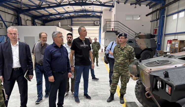 Στο 303 Προκεχωρημένο Εργοστάσιο Βάσεως...ο Δημήτρης Νατσιός 1 Στο 303 Προκεχωρημένο Εργοστάσιο Βάσεως…ο Δημήτρης Νατσιός