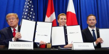 Υπογράφηκε η συμφωνία για τη Γροιλανδία – Ενισχύεται η στρατιωτική παρουσία των ΗΠΑ
