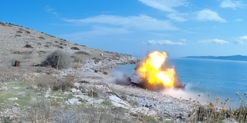 Πολεμικό Ναυτικό: UAV, USV και UUV στην άσκηση «UVEX 2/26» – Δοκιμές σε σμήνη και Drones αυτοκτονίας
