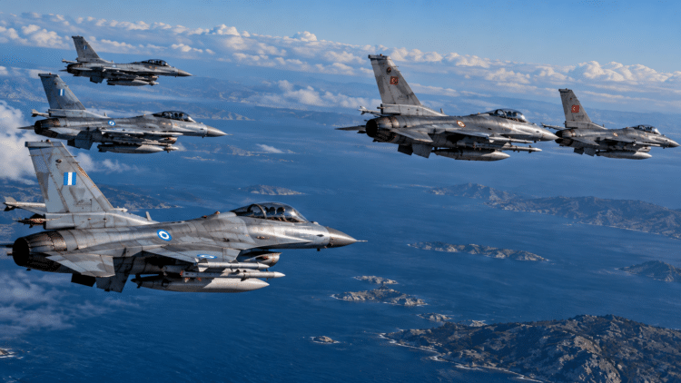 Οπλισμένα τουρκικά F-16 στο Αιγαίο: 15 παραβάσεις, 13 παραβιάσεις και 2 εμπλοκές 1 Οπλισμένα τουρκικά F-16 στο Αιγαίο: 15 παραβάσεις, 13 παραβιάσεις και 2 εμπλοκές