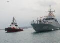 To τουρκικό  σκάφος «TCG Karataş» …συνοδεύει το ερευνητικό σκάφος «Ορούτς Ρέις»,