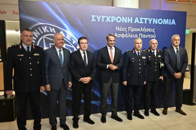 Στη γιορτή της Ελληνικής Αστυνομίας ο Πρωθυπουργός Κυριάκος Μητσοτάκης 1 Στη γιορτή της Ελληνικής Αστυνομίας ο Πρωθυπουργός Κυριάκος Μητσοτάκης