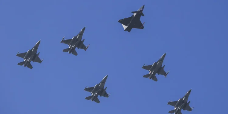 Μισή ντουζίνα τούρκικα UAV προέβησαν σε 11 Παραβάσεις και 4 Παραβιάσεις!! Τι κάνουμε εμείς ;
