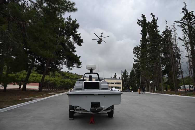Δένδιας: Σε μεγάλους αριθμούς ο «Πυρπολητής» – Στόχος το πρώτο Πολεμικό Ναυτικό στην Ευρώπη στα αυτόνομα συστήματα
