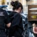 Στον Εισαγγελέα Πλημμελειοδικών Βόλου οδηγήθηκε μια 32χρονη γυναίκα για οπλοκατοχή και οπλοφορίας