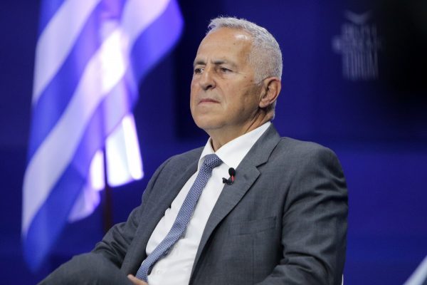 Ο Ναύαρχος Αποστολάκης έβαλε ρότα για το ΠΑΣΟΚ 1 Ο Ναύαρχος Αποστολάκης έβαλε ρότα για το ΠΑΣΟΚ