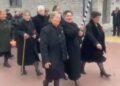 Τραγουδώντας το Μακεδονία Ξακουστή Παρέλασαν και  οι ηλικιωμένοι στο Μικρόβαλτο του Δήμου Σερβίων (video)
