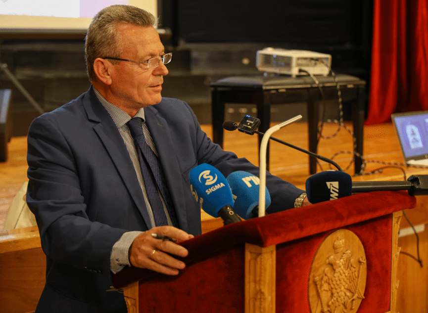 Ο Διοικητής του Αγίου Ιλαρίωνα και η κληρονομιά του» – Το βιβλίο αφιέρωμα στον ήρωα που έγραψε η κόρη του 3 image 322