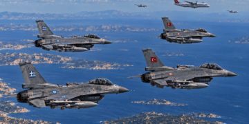 Σκηνικό πολέμου στο Αιγαίο – Εμπλοκή ελληνικών μαχητικών με οπλισμένα τουρκικά F-16