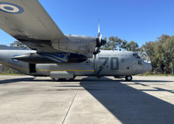 Αναγκαστική προσγείωση σε C-130 της ΠΑ στο αεροδρόμιο Ηρακλείου 8 Αναγκαστική προσγείωση σε C-130 της ΠΑ στο αεροδρόμιο Ηρακλείου