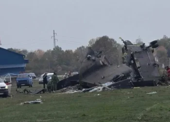 Συντριβή Ιταλικού ελικοπτέρου CH-47 Chinook στην Βοσνία ...3 νεκροί και 12 τραυματίες 6 Συντριβή Ιταλικού ελικοπτέρου CH-47 Chinook στην Βοσνία …3 νεκροί και 12 τραυματίες