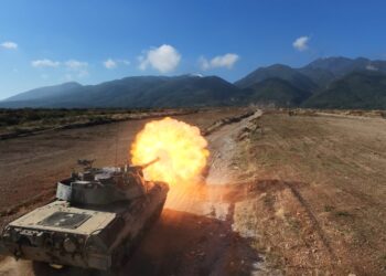 Leopard 1A5 στο Λιτόχωρο: Στο πεδίο βολής τα στελέχη Τεθωρακισμένων Τάξης 2026 7 Leopard 1A5 στο Λιτόχωρο: Στο πεδίο βολής τα στελέχη Τεθωρακισμένων Τάξης 2026
