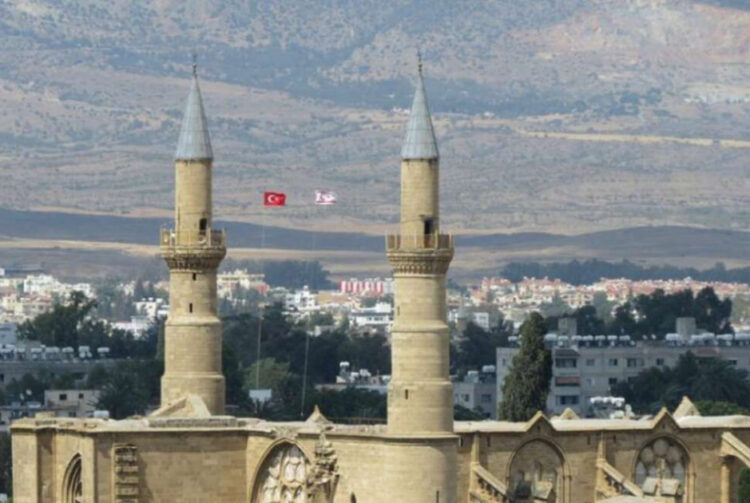 Σύλληψη Απόστρατου Τούρκου Στρατηγού στα Οδοφράγματα... 1 Σύλληψη Απόστρατου Τούρκου Στρατηγού στα Οδοφράγματα…
